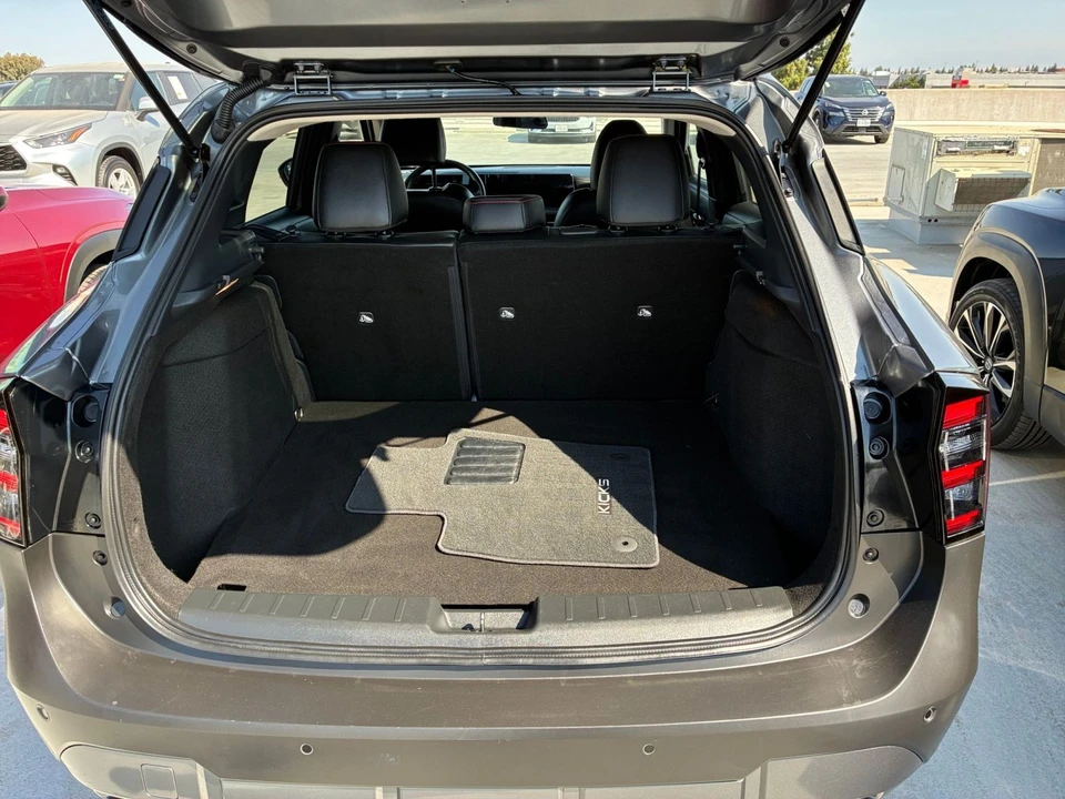 2026 Nissan Kicks - Image 31 of 31