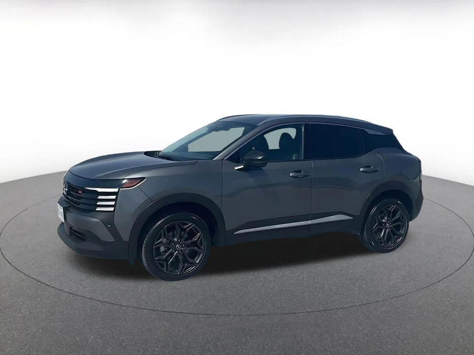 2026 Nissan Kicks - Image 8 of 31