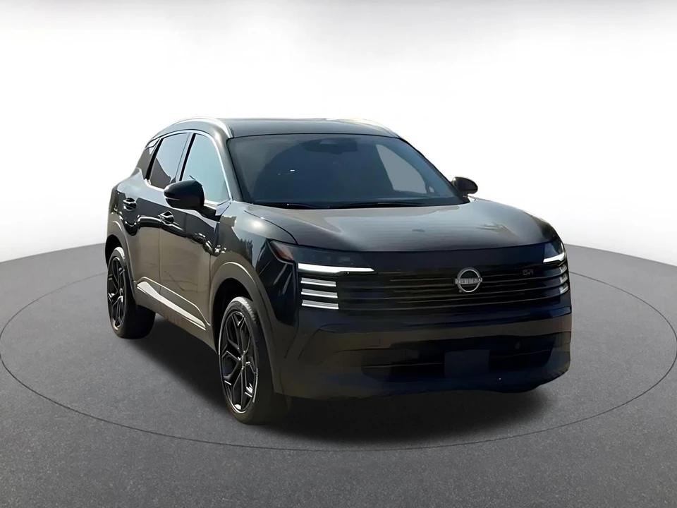 2026 Nissan Kicks - Image 3 of 31
