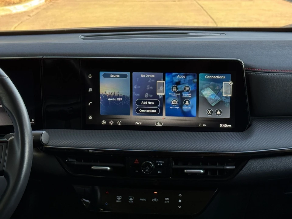 2026 Nissan Kicks - Image 18 of 31