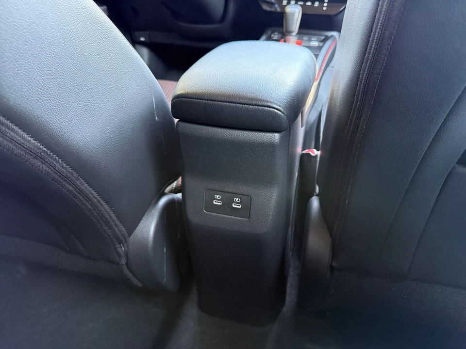 2026 Nissan Kicks - Image 24 of 31