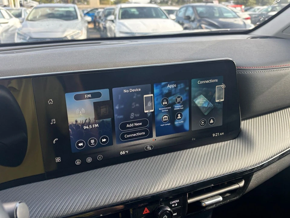 2026 Nissan Kicks - Image 21 of 31