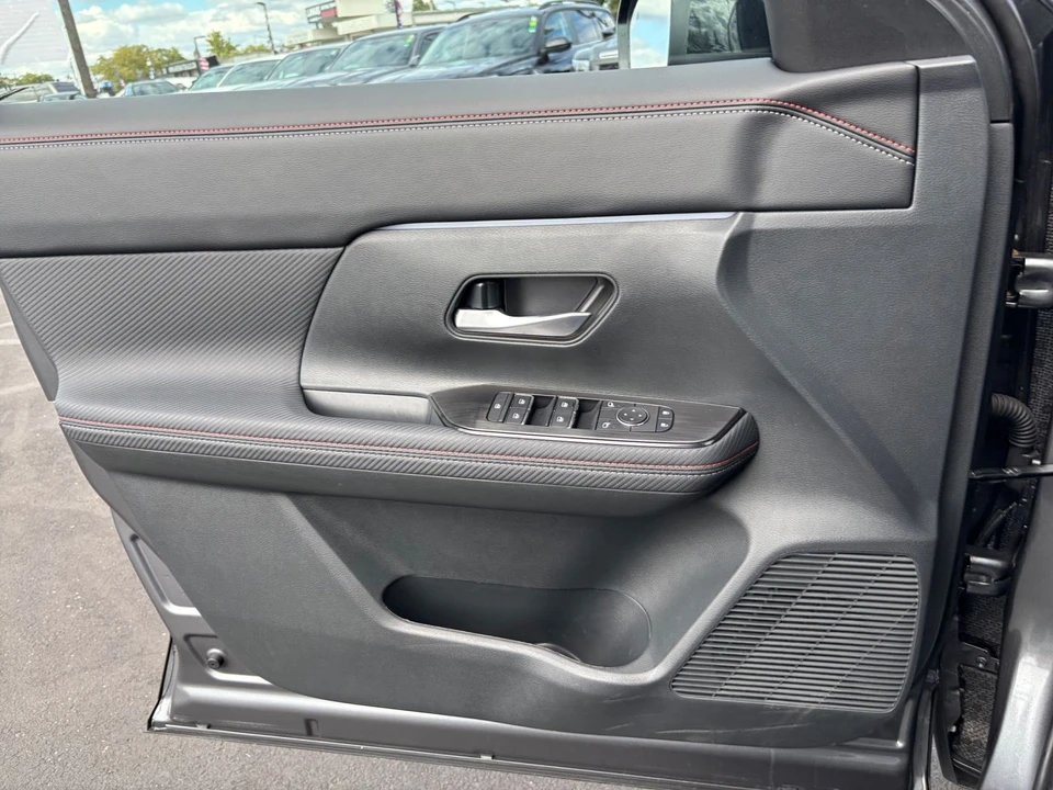 2026 Nissan Kicks - Image 20 of 31