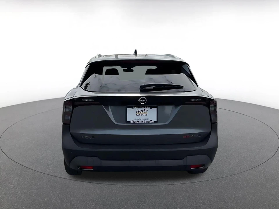 2026 Nissan Kicks - Image 14 of 31