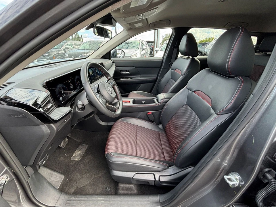 2026 Nissan Kicks - Image 27 of 31