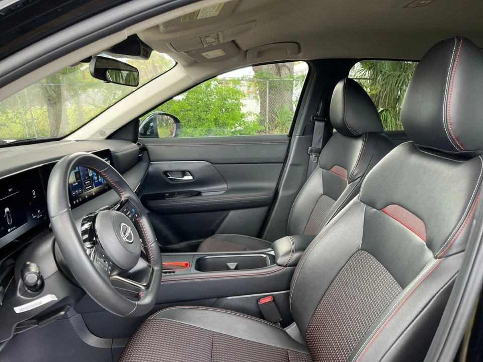 2026 Nissan Kicks - Image 26 of 31