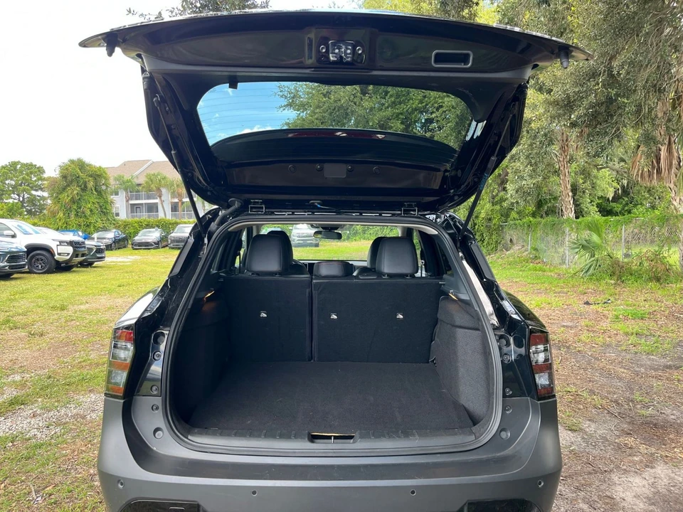 2026 Nissan Kicks - Image 30 of 31
