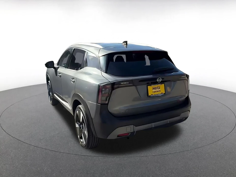 2026 Nissan Kicks - Image 13 of 31