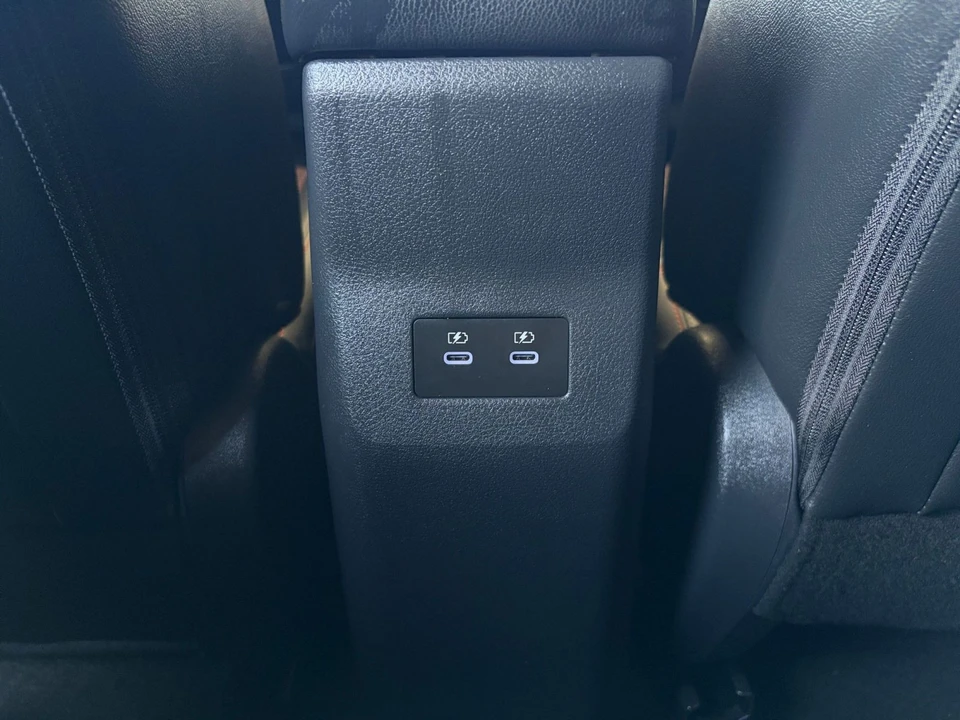 2026 Nissan Kicks - Image 24 of 31