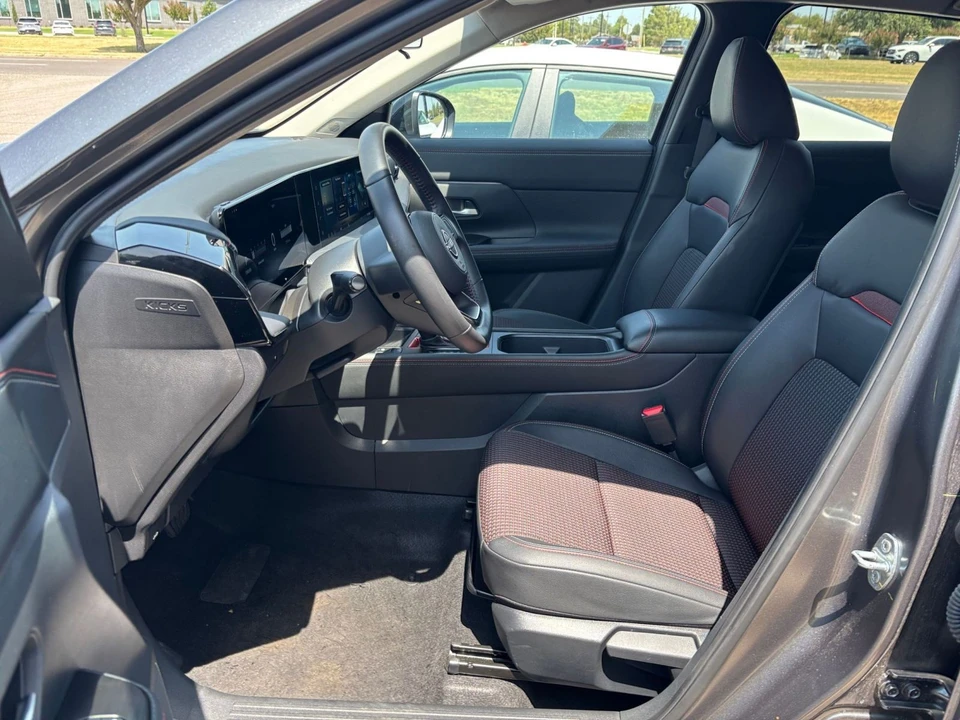 2026 Nissan Kicks - Image 27 of 31