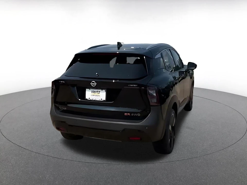 2026 Nissan Kicks - Image 15 of 31