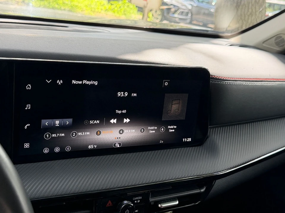 2026 Nissan Kicks - Image 21 of 31