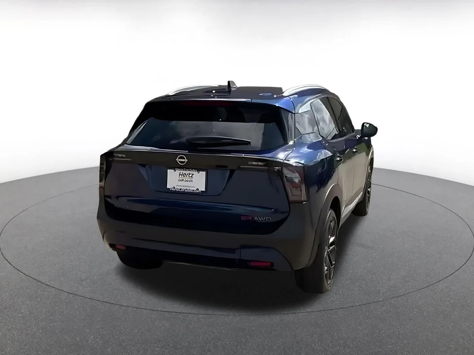 2026 Nissan Kicks - Image 16 of 31