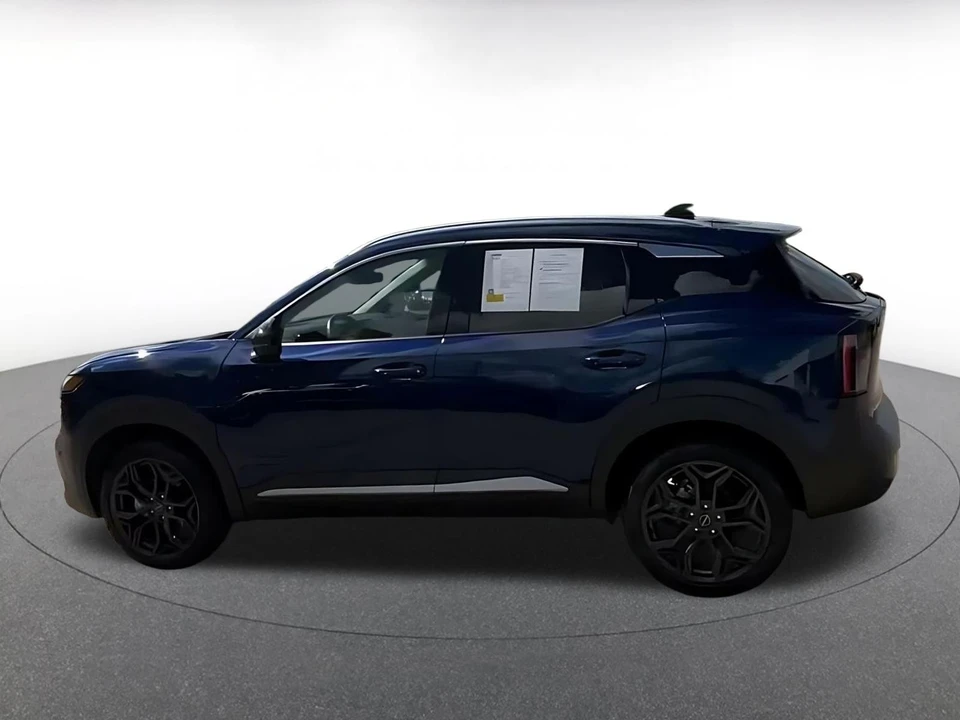 2026 Nissan Kicks - Image 11 of 31