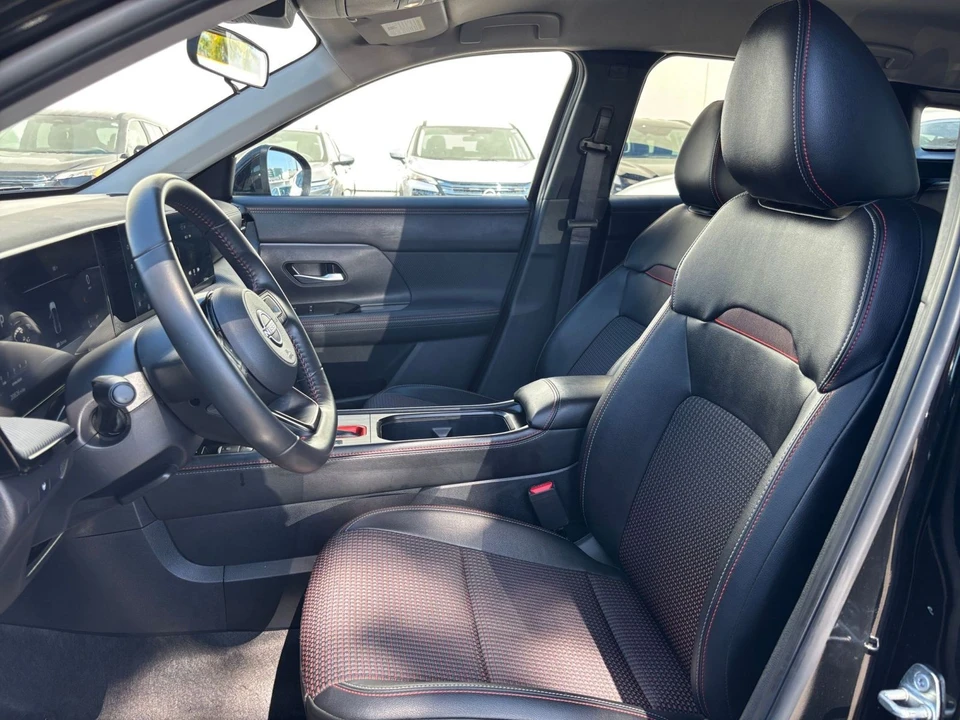 2026 Nissan Kicks - Image 27 of 31