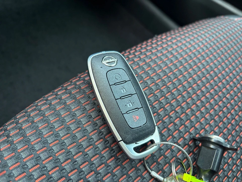 2026 Nissan Kicks - Image 24 of 31