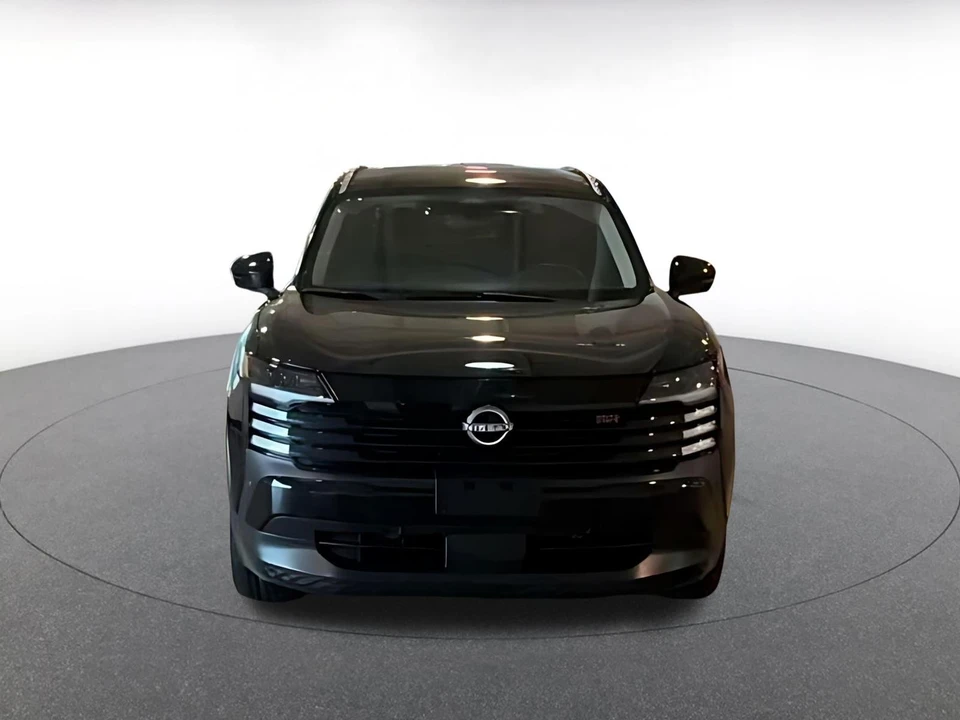 2026 Nissan Kicks - Image 7 of 31