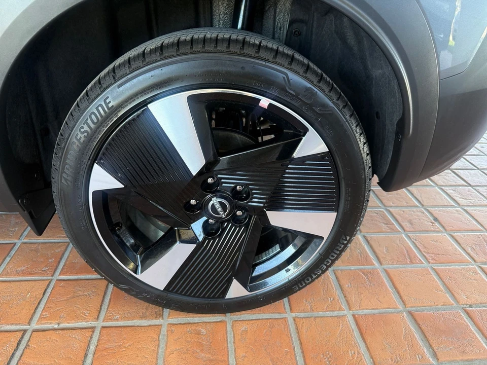 2026 Nissan Kicks - Image 30 of 31