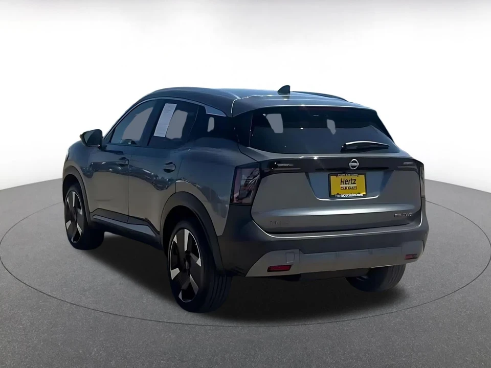2026 Nissan Kicks - Image 7 of 31