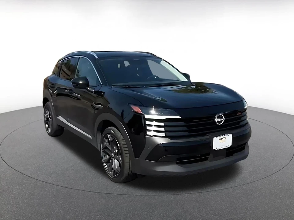 2026 Nissan Kicks - Image 3 of 31