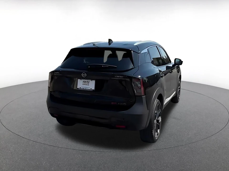2026 Nissan Kicks - Image 15 of 31