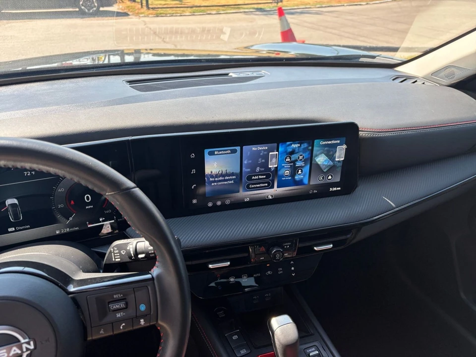 2026 Nissan Kicks - Image 18 of 31
