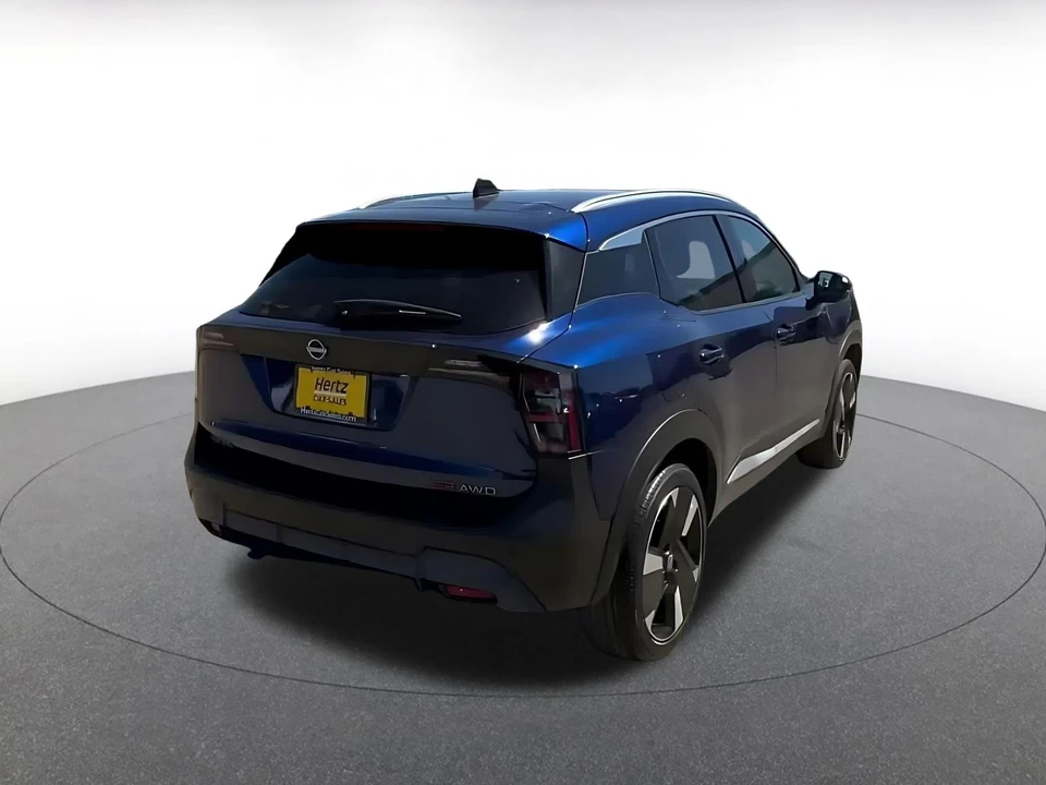 2026 Nissan Kicks - Image 16 of 31