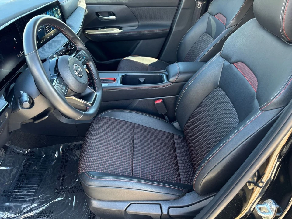 2026 Nissan Kicks - Image 27 of 31