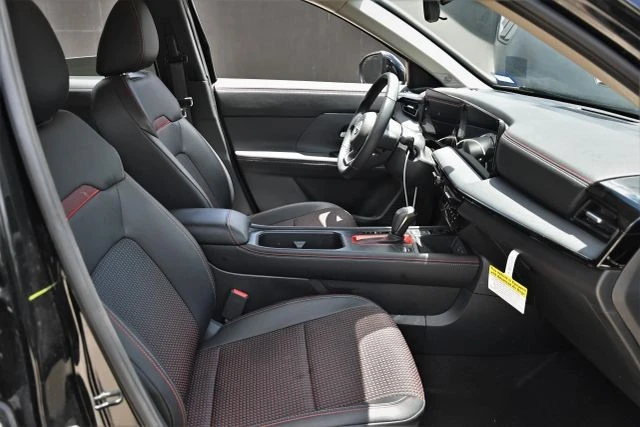 2026 Nissan Kicks - Image 13 of 16