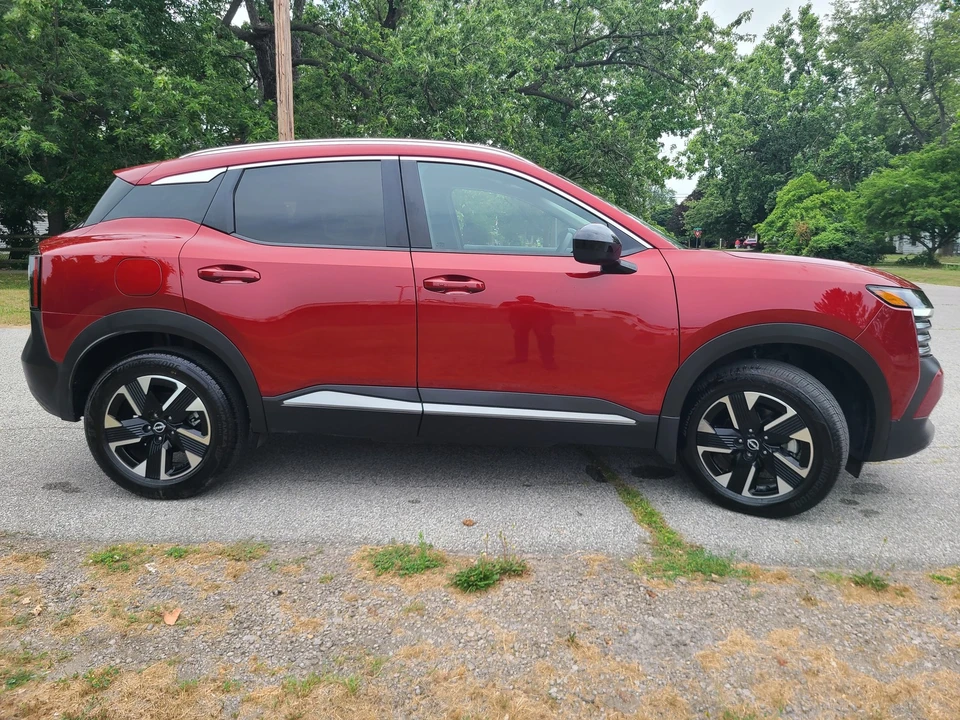 2026 Nissan Kicks - Image 5 of 22