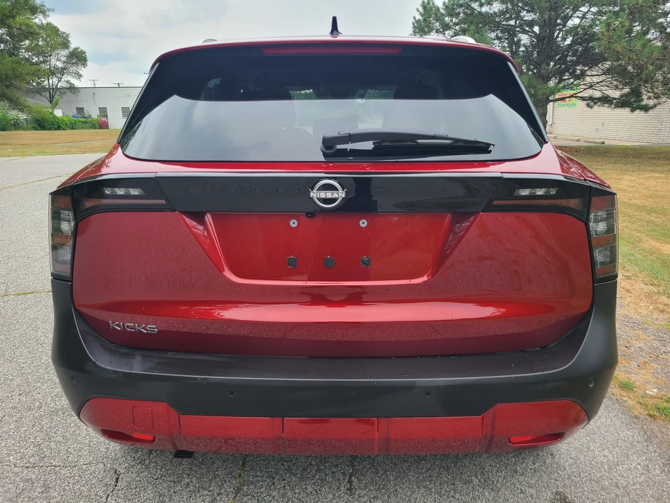 2026 Nissan Kicks - Image 4 of 22