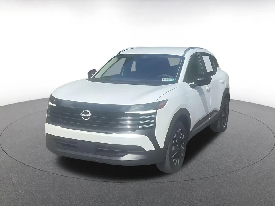 2026 Nissan Kicks - Image 7 of 31
