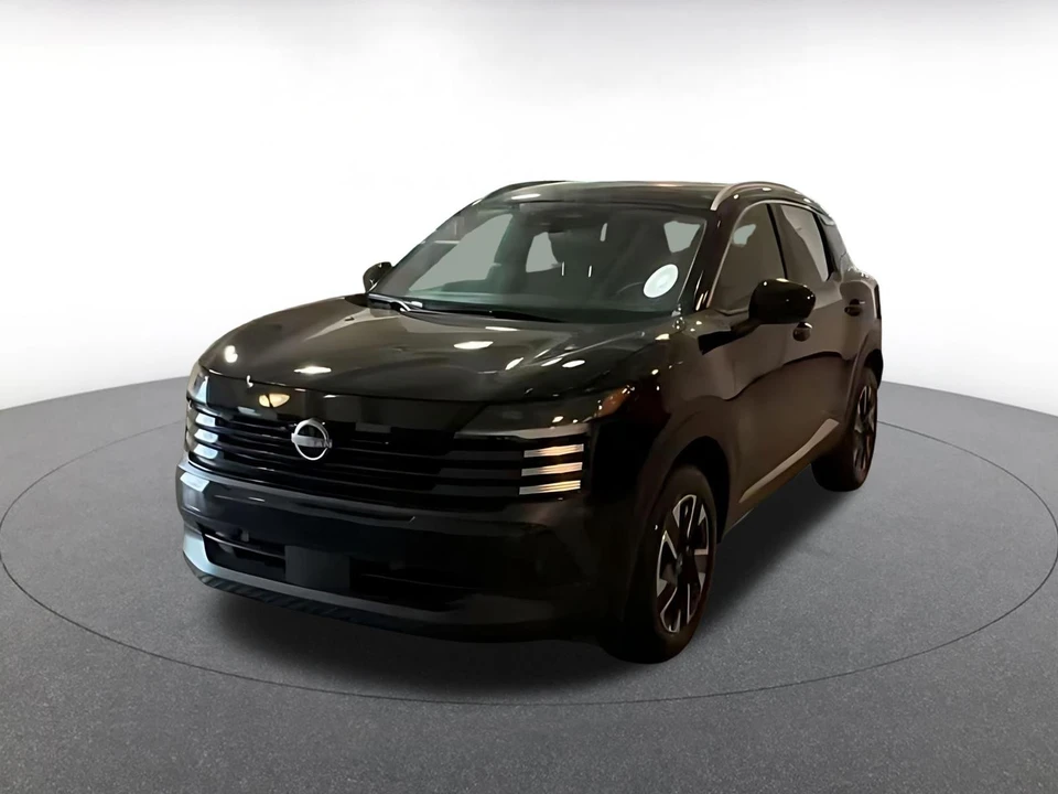 2026 Nissan Kicks - Image 7 of 31