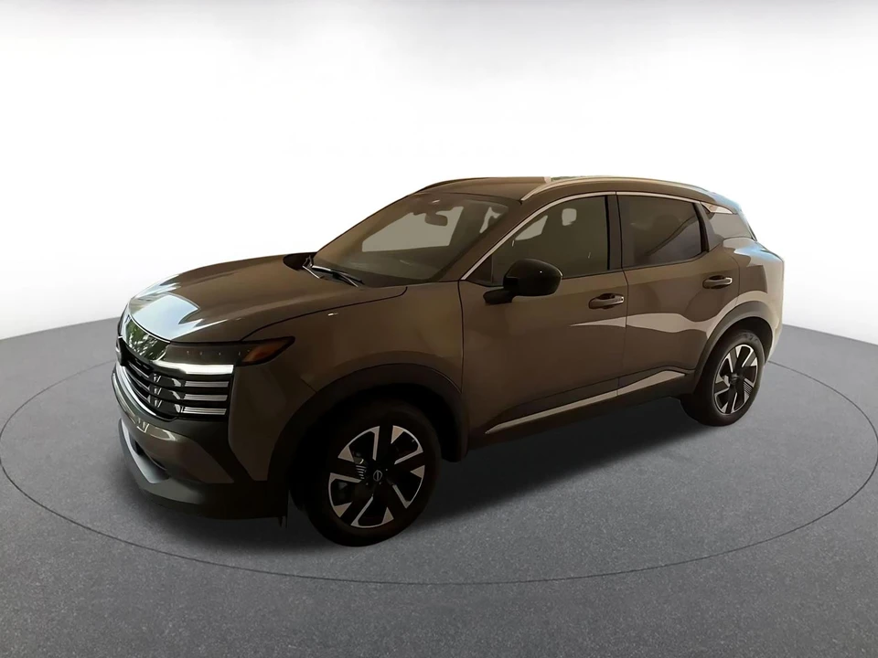2026 Nissan Kicks - Image 8 of 31