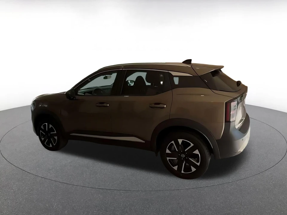 2026 Nissan Kicks - Image 15 of 31