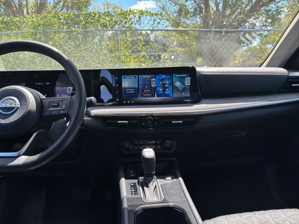 2026 Nissan Kicks - Image 19 of 31