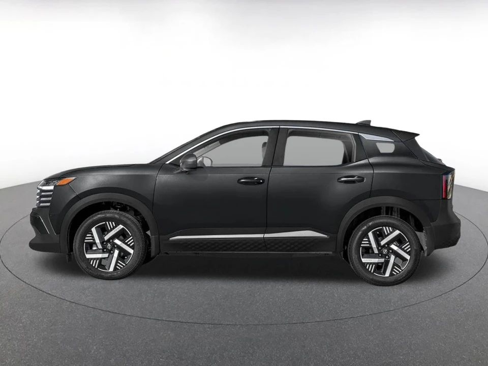 2026 Nissan Kicks - Image 3 of 14