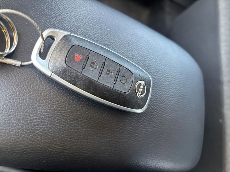 2026 Nissan Kicks - Image 24 of 31