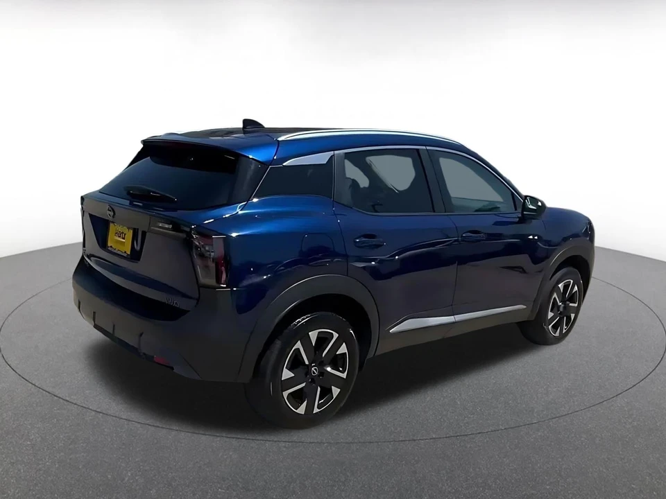 2026 Nissan Kicks - Image 15 of 31