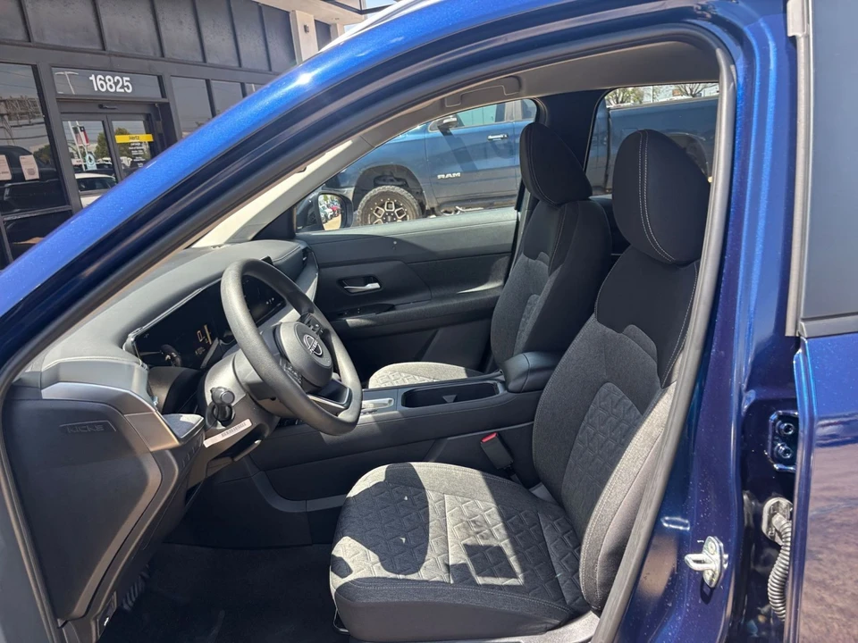 2026 Nissan Kicks - Image 27 of 31