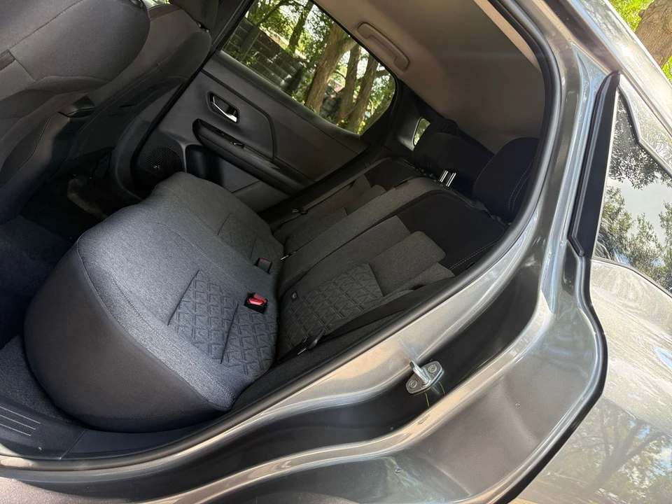 2026 Nissan Kicks - Image 23 of 31
