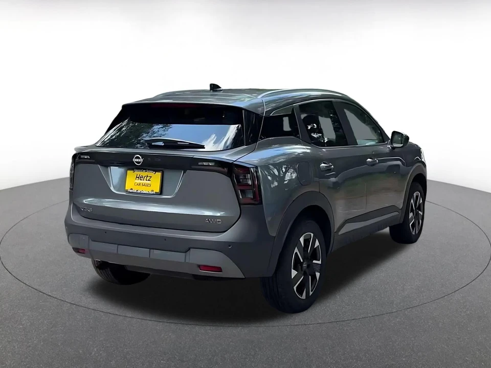 2026 Nissan Kicks - Image 16 of 31
