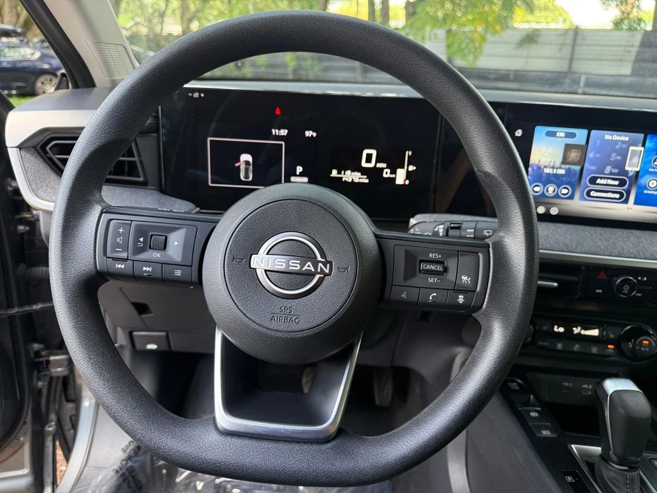 2026 Nissan Kicks - Image 26 of 31