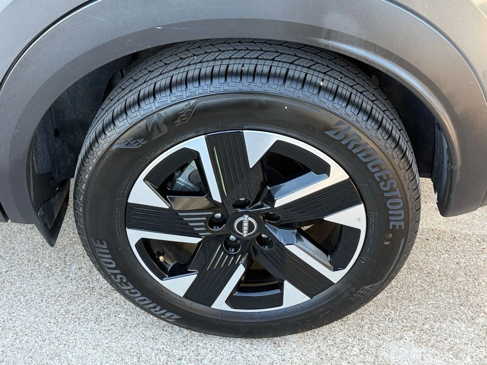 2026 Nissan Kicks - Image 31 of 31