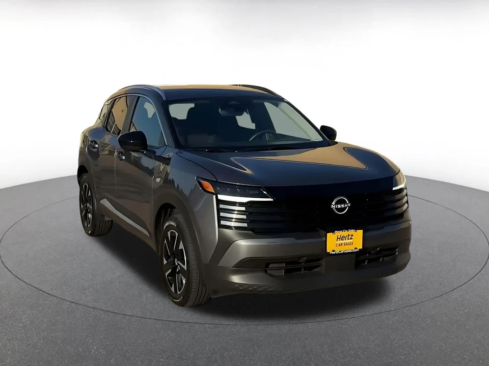 2026 Nissan Kicks - Image 3 of 31