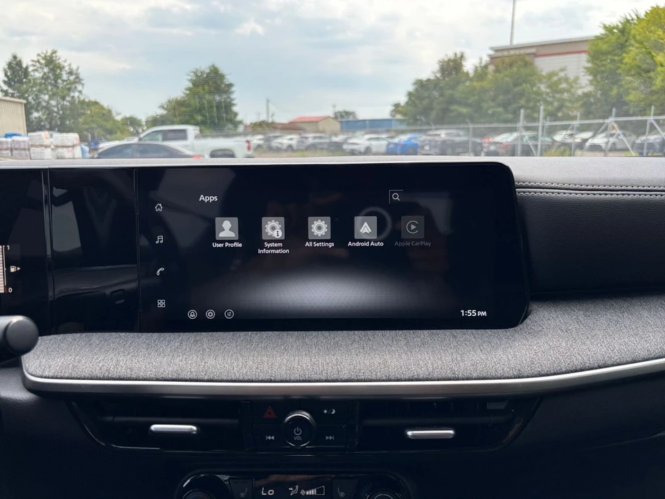 2026 Nissan Kicks - Image 21 of 31