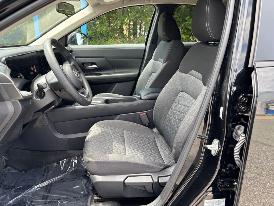 2026 Nissan Kicks - Image 27 of 31