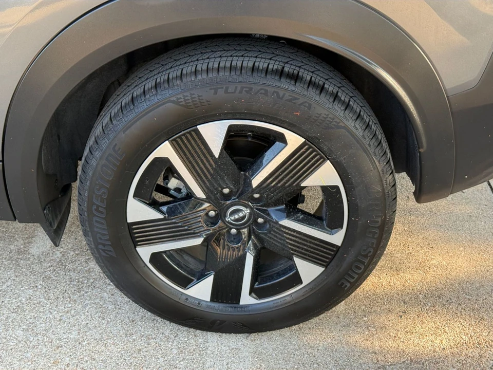 2026 Nissan Kicks - Image 31 of 31