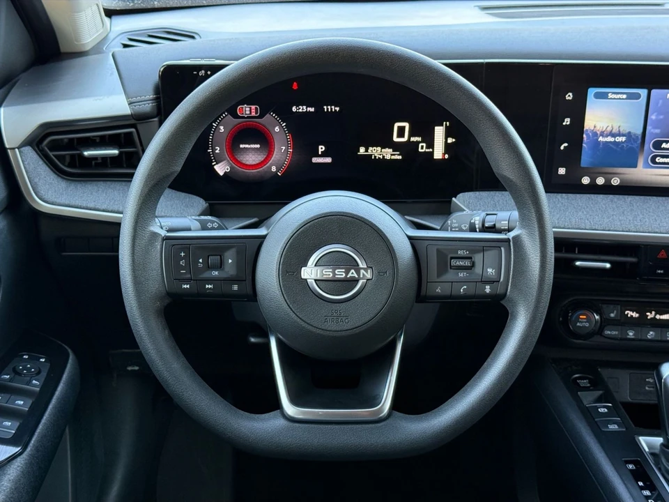 2026 Nissan Kicks - Image 29 of 31
