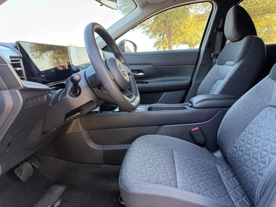 2026 Nissan Kicks - Image 28 of 31